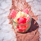 Miss élégante craquante